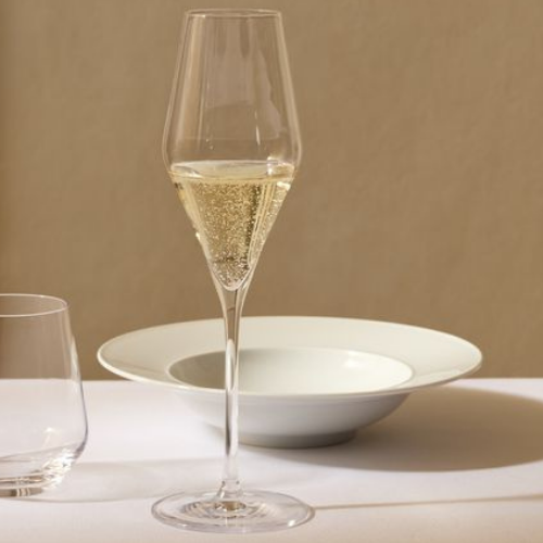 Finesse Champagne - Image 2